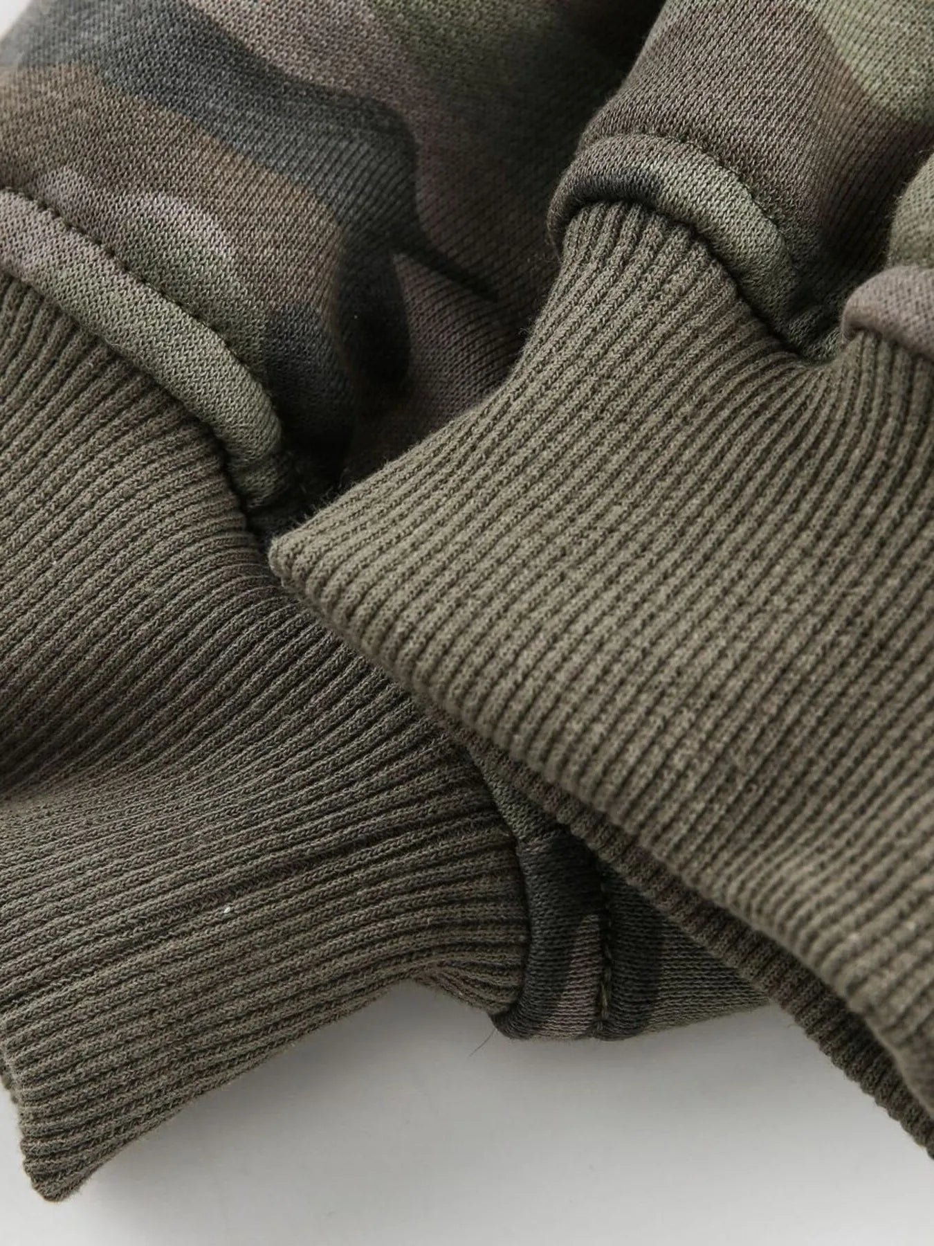 d1d25af4b12c42e5b740e1737aa3187b-Max-Origin